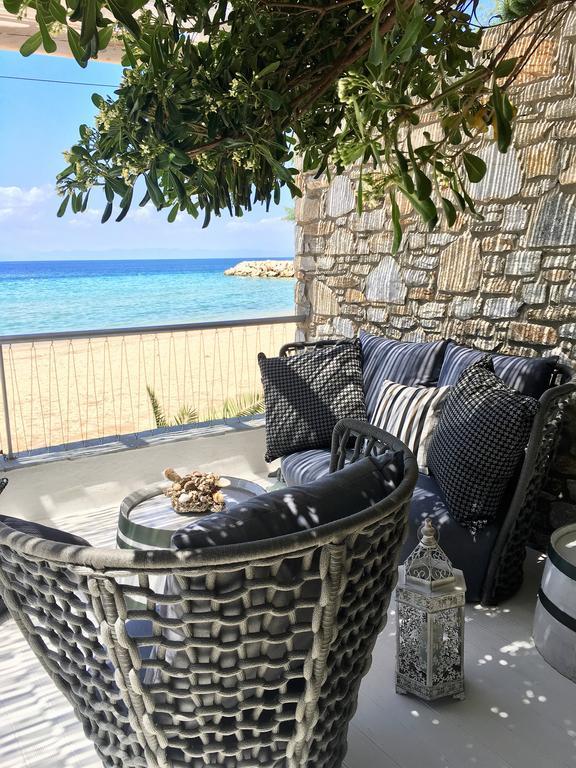Byblos Mare-The Exclusive Beach Front Villa سكالا سوتيروس المظهر الخارجي الصورة